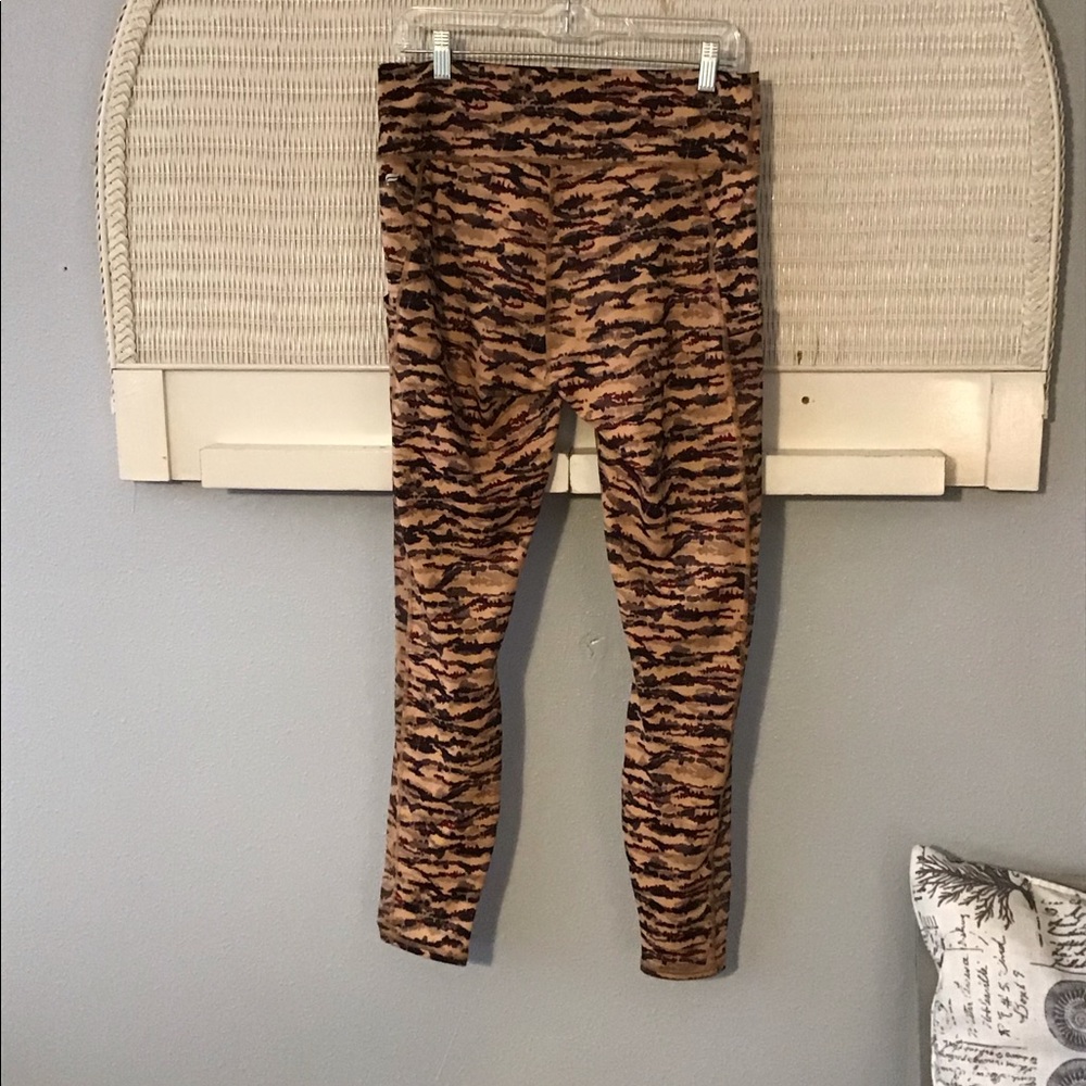 Fabletics Mila High Waisted Leggings - Picture 6 of 9